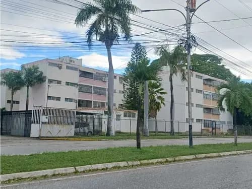 Apartamento En Venta Urb. El Palmar Cabudare Chm-10025776