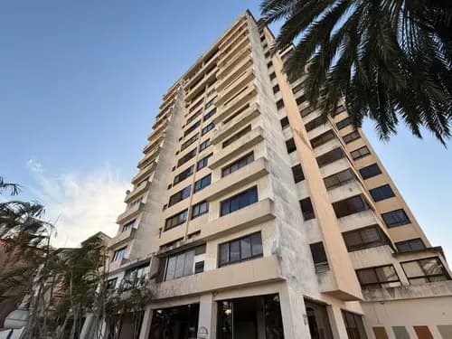 Re/max 2 Mil Vende, Apartamento En Edificio Mansión Caribe, Nueva Esparta, Isla De Margarita