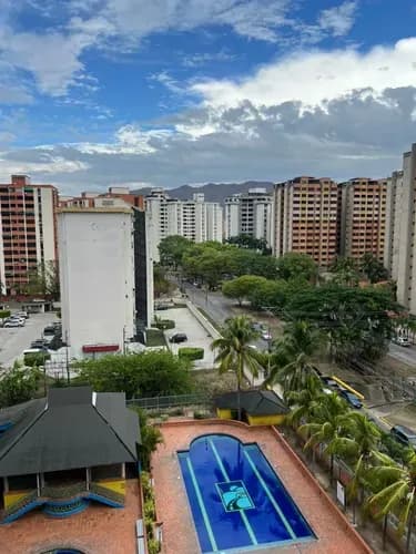 Apartamento Guaparo Norte Diagonal A Free Market Mc-ind