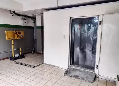 En Venta. Local Comercial 355m2 Santa Rosalía | Cava Cuarto 12 Ton | Sótano Y Mezzanina. Listo Para Operar.