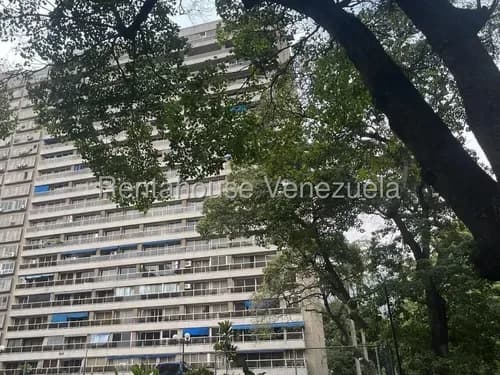 Ana Torres. Apartamento En Venta 26-16205 En Sebucán