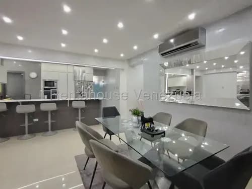 *jl/ Apartamento En Venta Zona Este Barquisimeto Lara, Venezuela/ #26-13436 / 4 D/ 3 B/127 M2