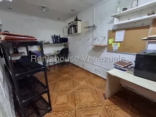 M&n En Venta Casa De Plantabanda; Posee 180m2 De Terreno; Ubicada En Conjunto Privado Cercano A Patarata: 26-14930