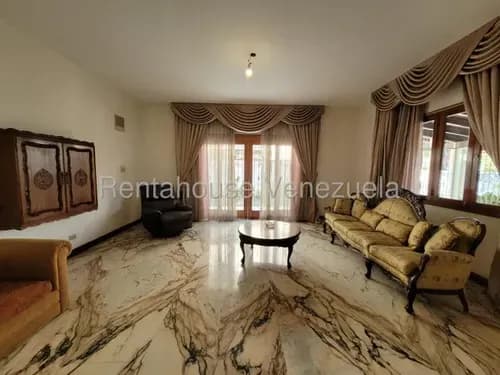 Agp Gran Oportunidad! Casa En Venta En La Trinidad, Con Anexo Independiente 26-19056
