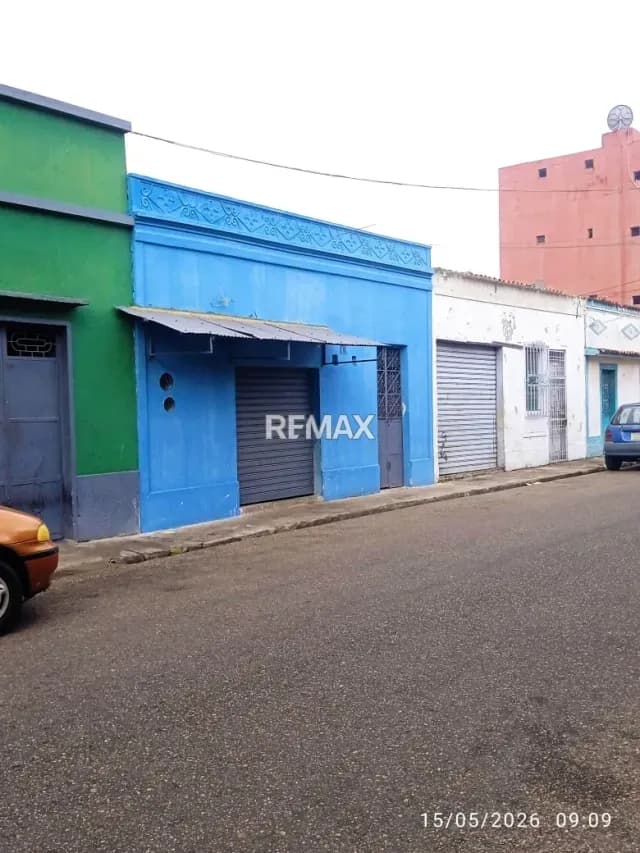 EN VENTA CASA CON LOCAL EN SECTOR CENTRO, CALLE BARRETO. MATURÍN-MONAGAS