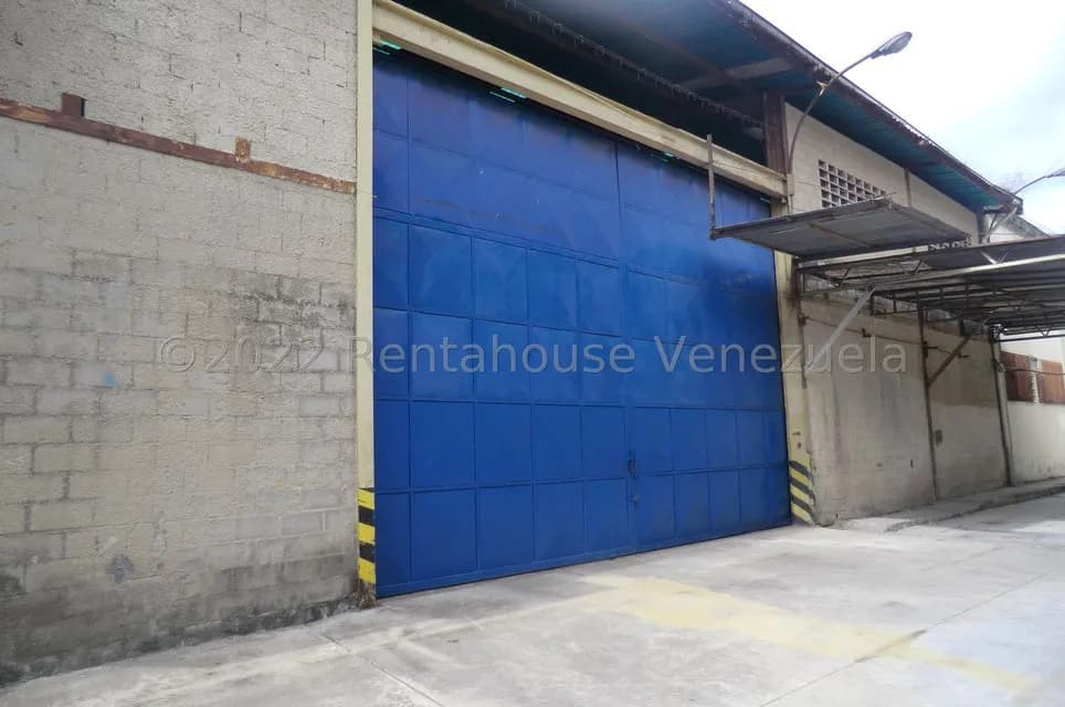 Comercial (Galpon - Deposito) en Venta en Terrinca, Miranda