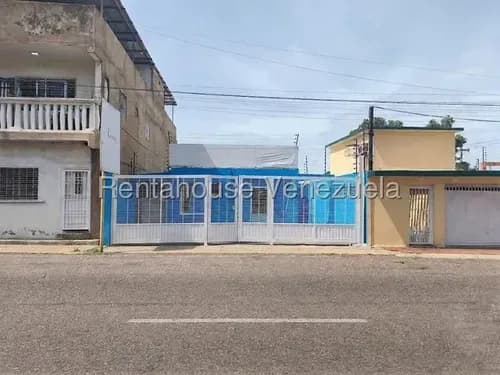 Casa Comercial En Alquiler En Av Dr Portillo