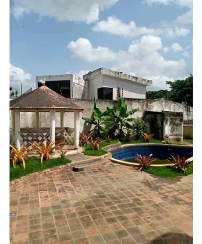 Se Vende Casa A Remodelar En Altos De Guataparo