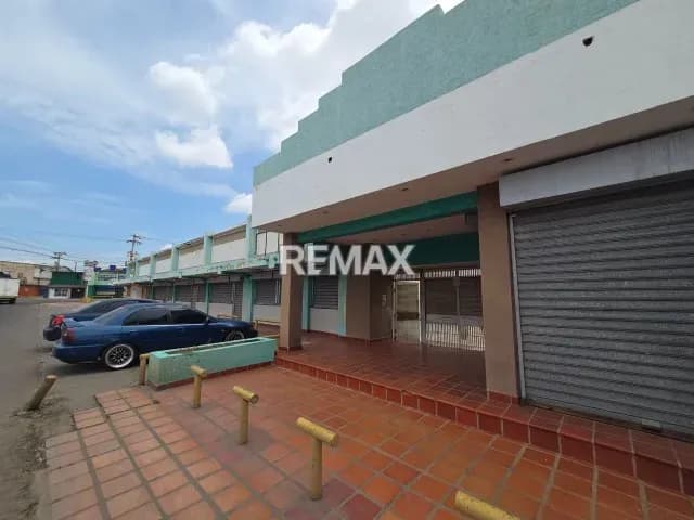 COMPLEJO COMERCIAL Y DE EVENTOS EN VENTA EN MARACAIBO