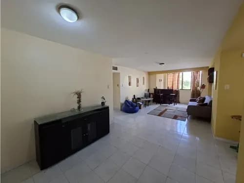 Apartamento En Alquiler Los Mangos Valencia Up-9767851