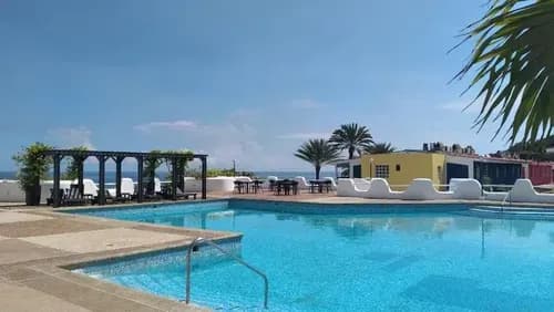 Apartamento En Planta Baja Ubicado En Residencias Colinas De La Caranta, Pampatar. Con Vista Al Mar Y A Las Salinas Ic-00366
