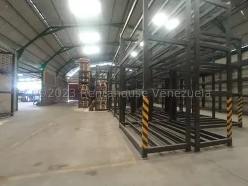 Lcda. Milagros Carrasquel Galpon Industrial Venta Barquisimeto Lara Zona Industrial Ii Economica Comercial Economico Código Inmobiliaria Rent-a-house 23-32156