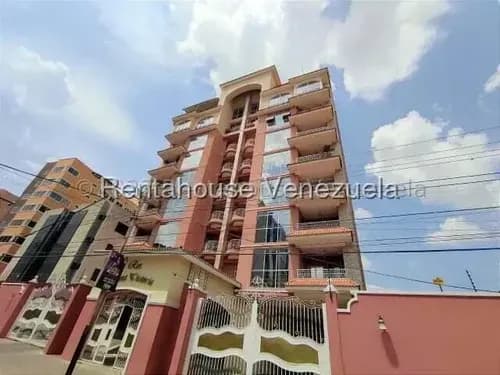 Moderno Apartamento En Venta En Las Delicias En Edificio Con Planta Total Piscina Hermosa Vista Estef 26-4610