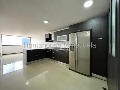 Apartamento En Alquiler En Los Samanes 26 18775 Jg