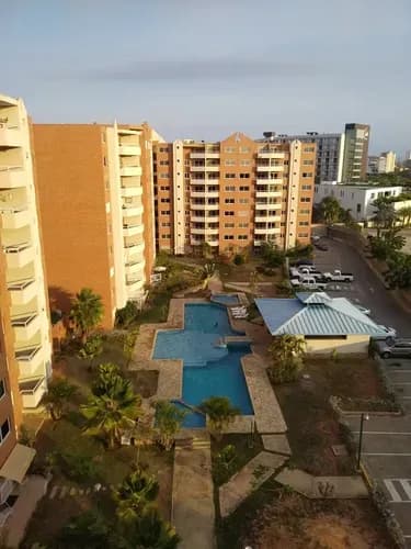 Apartamento En Alquiler Por Temporada En Los Cayos, Playa El Angel