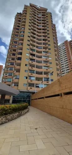 En Alquilerapartamento De 120m2 Las Chimeneas Amoblado Y Equipado Todo A Estrenar - 3 Habitaciones 3 Baños Family Room Cocina Espaciosa Gavip