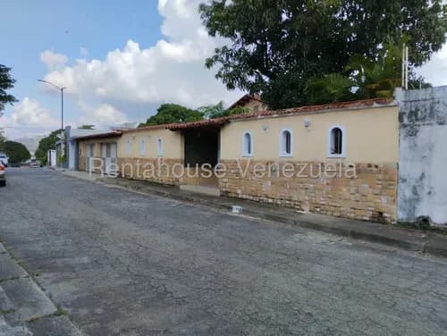 Casa En Venta, Prados Del Este #26-6461