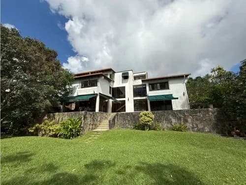 Casa En Venta 1558m2 Terreno 1186 Const La Lagunita