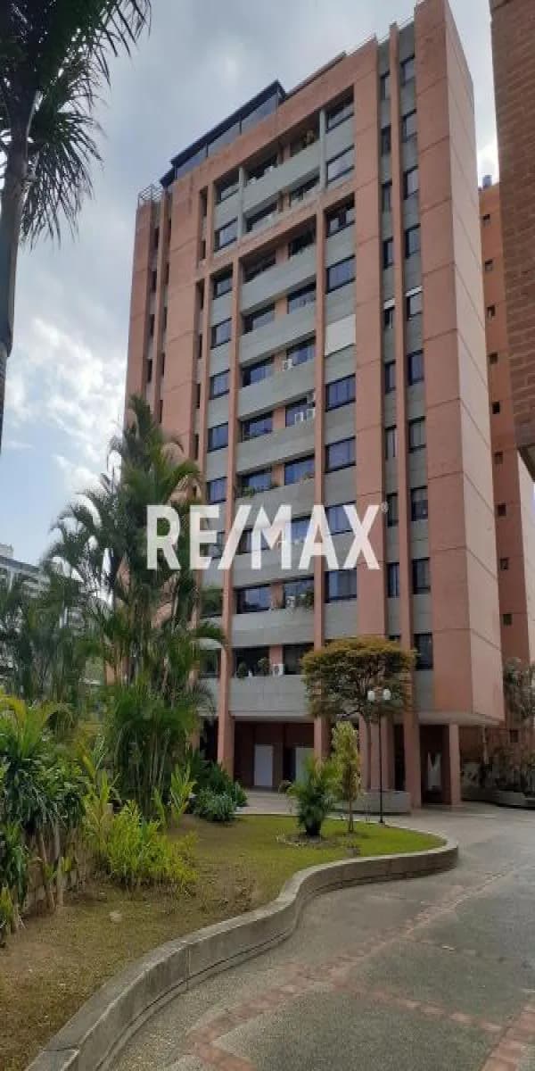Venta PB duplex con terraza urb. Las Esmeraldas de La Tahona
