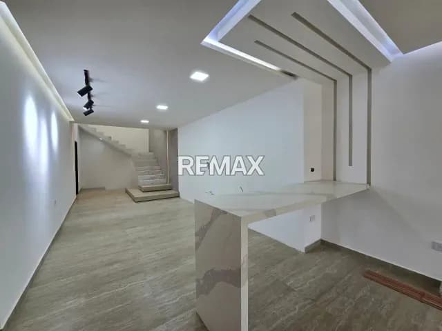 Casa Con Acabados Modernos En Villas Monte Carmelo San Diego Carabobo
