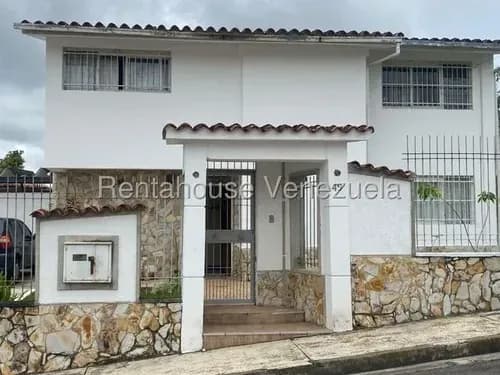 Gran Oportunidad De Adquirir Casa Dúplex En Conjunto Res. Cerrado Con Vigilancia Cooperativa Guaicaipuro Fc 26-6971