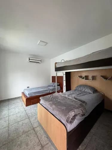 Nueva Captación: Espectacular Quinta Campestre Moderna Con Blindaje Energético Total Y Piscina Climatizada Urbanización Las Morochas, San Diego Er:308000