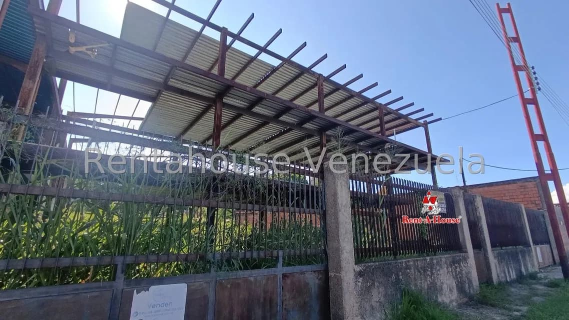 Terreno (Comercial) en Venta en Los Jarales, Carabobo