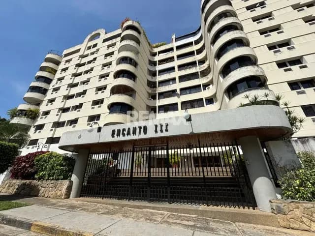 Alquiler de apartamento amoblado, Urb. Prebo