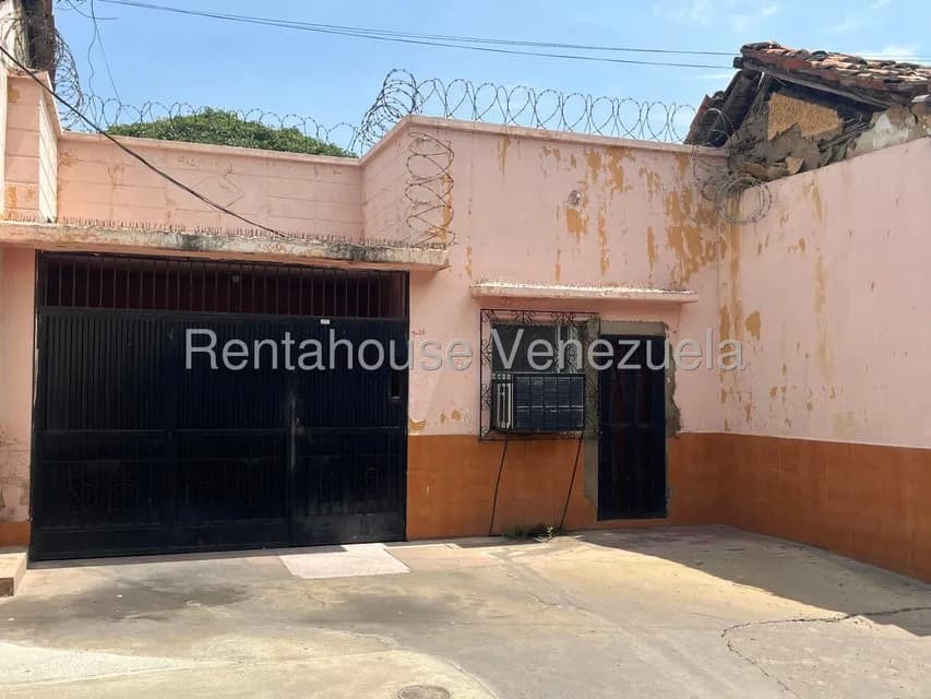 Casa (Colonial) en Venta en Casco Central, Anzoategui