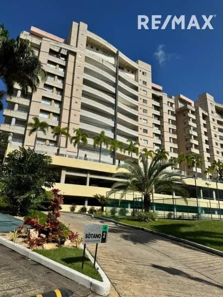 Apartamento en Obra Gris con Planta 100% en El Parral, Casupo Garden