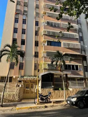 Apartamento Con Cocina Ubicado En La Trigaleña Valencia Carabobo Codigo 26-17748