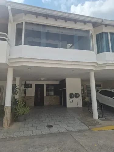 Hermoso Thownhose En Terrazas Del Sol Ii - San Cristóbal
