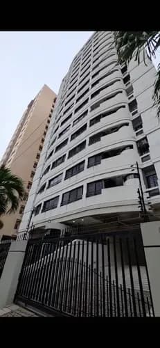 Venta Hermoso Apartamento Res. Casanay En La Urb. Las Chimeneas. Yc
