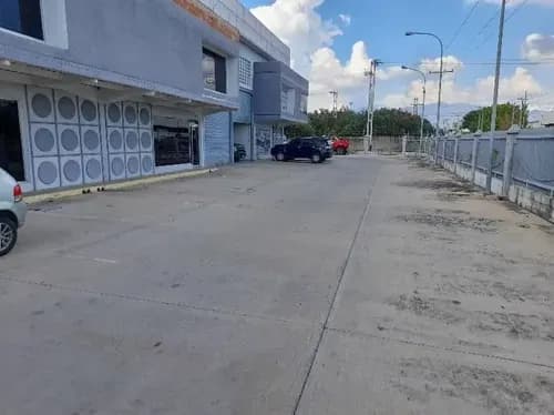 Johana Lazaro Vende Galpon Con Oficina En San Diego Conjunto Cerrado **solo Clientes**