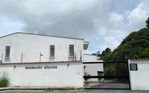 Th En Alquiler En Los Naranjos