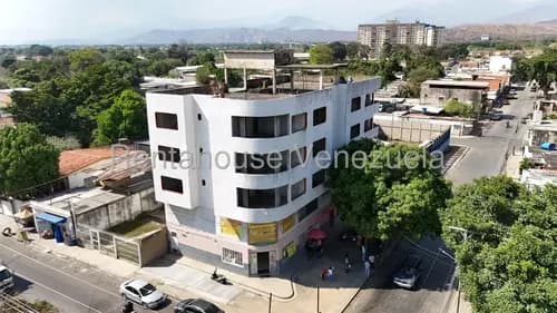 En Venta En Cagua Para Locales, Oficinas O Apartamentos Son 1575mts Holder 25-18464