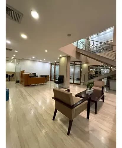 Oficina Corporativa 350m2 - 7 Oficinas + 15 Puestos - C.c. Otama