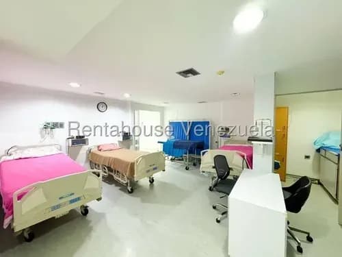 Clinica En Venta En San Bernardino Con Planta Eléctrica