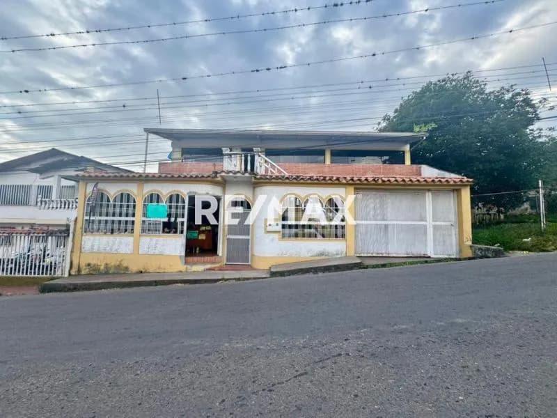 Apartamento. Alquiler. tucape