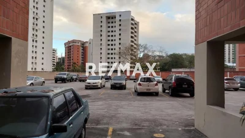 Se Alquila Apartamento Los Mangos Valencia
