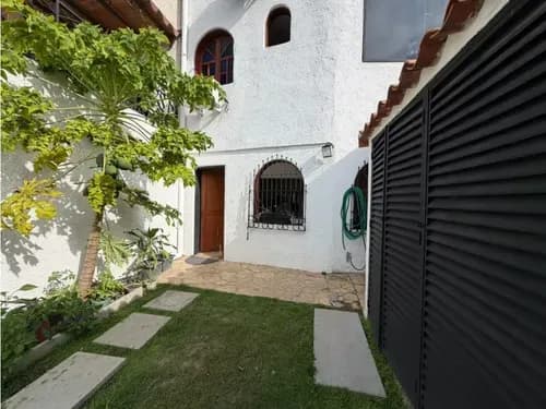 Casa En Venta En Urb Agua Miel - Barquisimeto Eny-10043122
