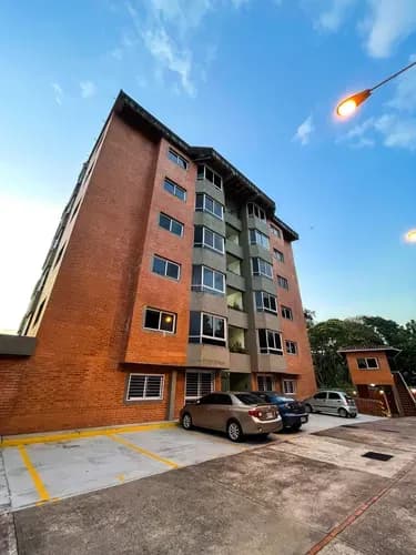 Apartamento En Venta Altovalle Av 19 De Abril Gc