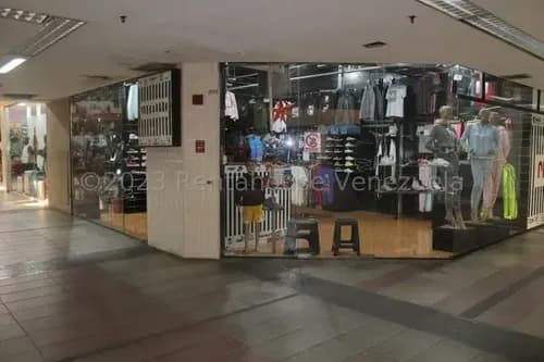 Local Comercial Buenaventura Guatire - Mezzanina - 23-22814 - $130,000