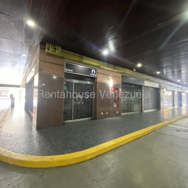 Comercial (Local Comercial) en Alquiler en La Castellana, Distrito Metropolitano
