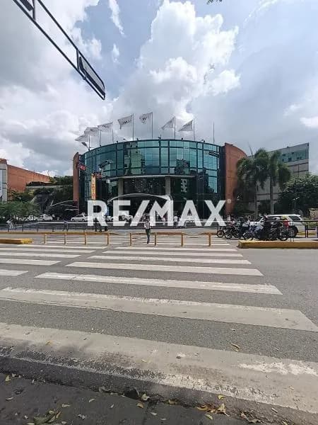 Local Comercial en Centro Comercial Sambil Chacao