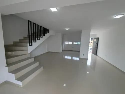 Townhouse Villas Altos De Aricagua, Mañongo