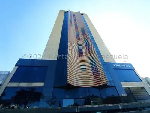 Rosa Espinoza Vende Oficina Amoblada En Plena Av Bolivar, Ubicacion Estrategica En Torre Empresarial Iconica De La Ciudad 22-10419 Jun1