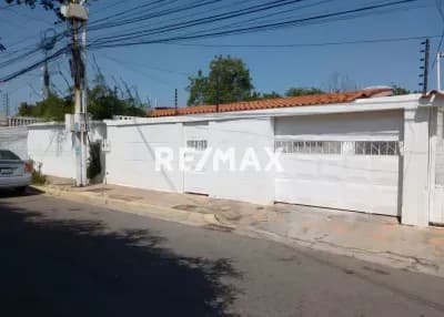 CASA EN VENTA EN MARA NORTE, TERCERA ETAPA