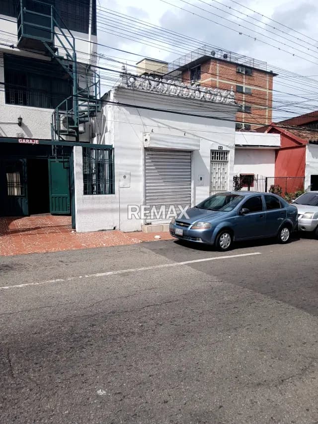 CASA DOBLE PROPOSITO EN VENTA