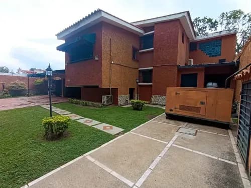 Anny Cuevas Y Manuel Sarabia Inziturealtors Venden Casa En Calle Cerrada Urbanización Guaparo Valencia Estado Carabobo